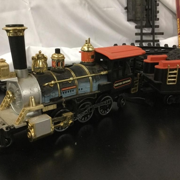 1986 Denver express train with tracks - Picture 3 of 4